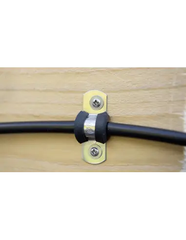 Fissatubo a U sfuso 8 mm per Geyser